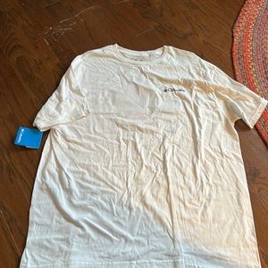 Columbia T-Shirt